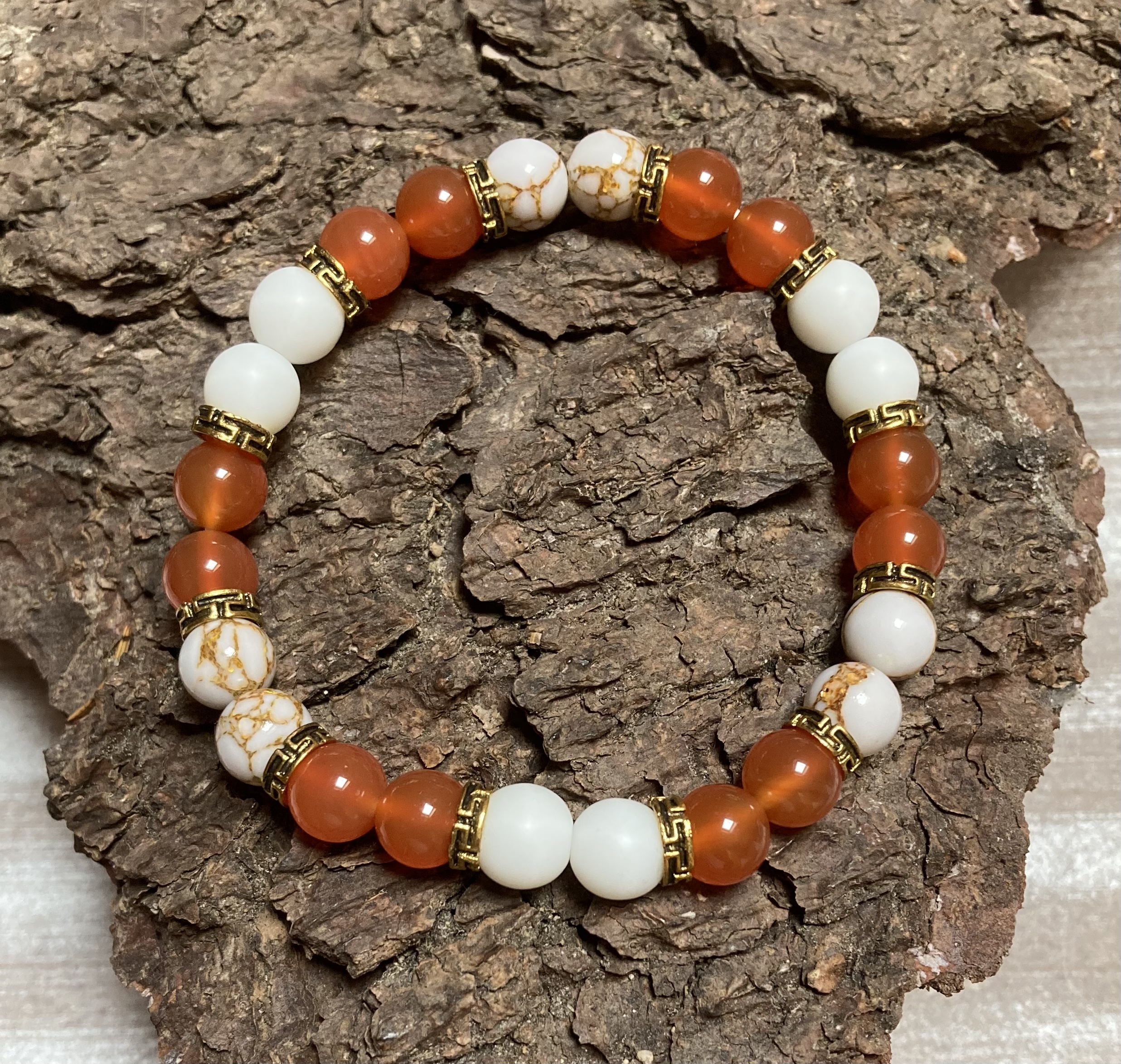 CARNELIAN CHIP BRACELET – The Crystal Avenues